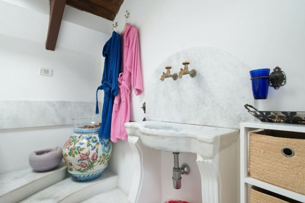 Marble sink